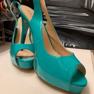 Tiffany Blue Patent Guess Heels
